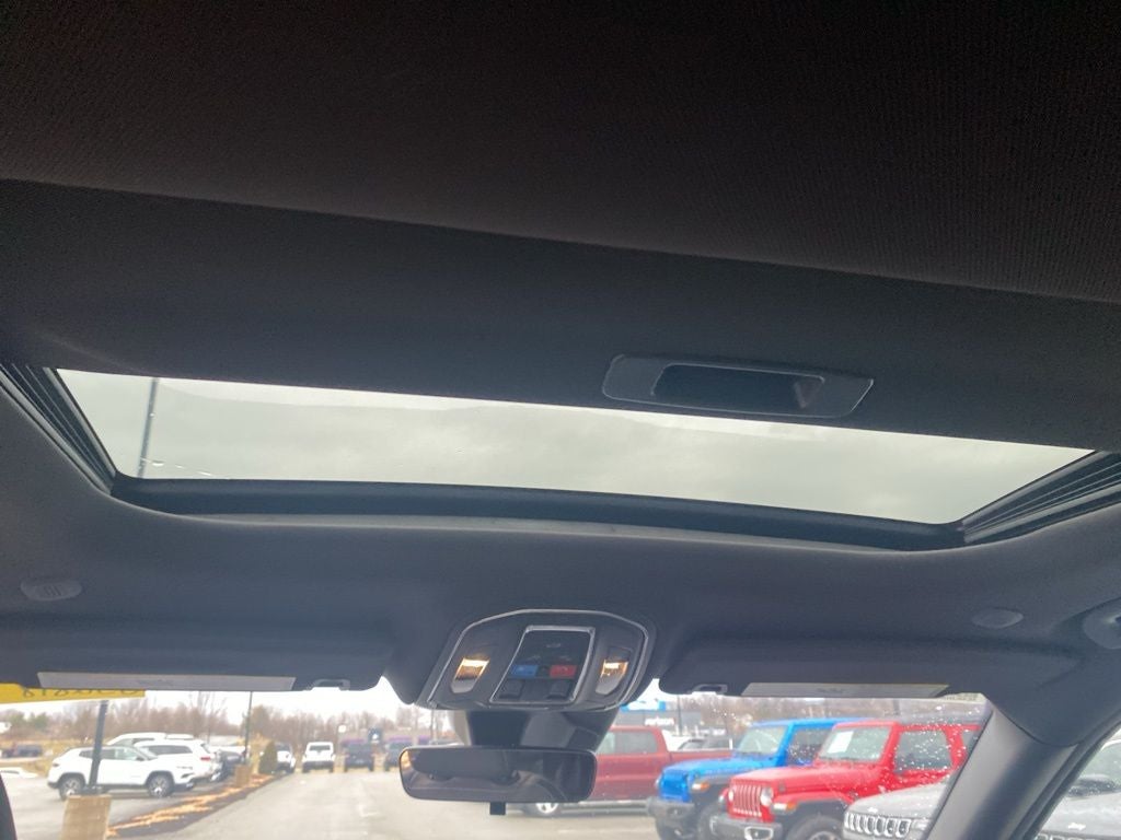 2026 Jeep Grand Cherokee GRAND CHEROKEE LAREDO X 4X4