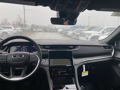 2026 Jeep Grand Cherokee GRAND CHEROKEE LAREDO X 4X4