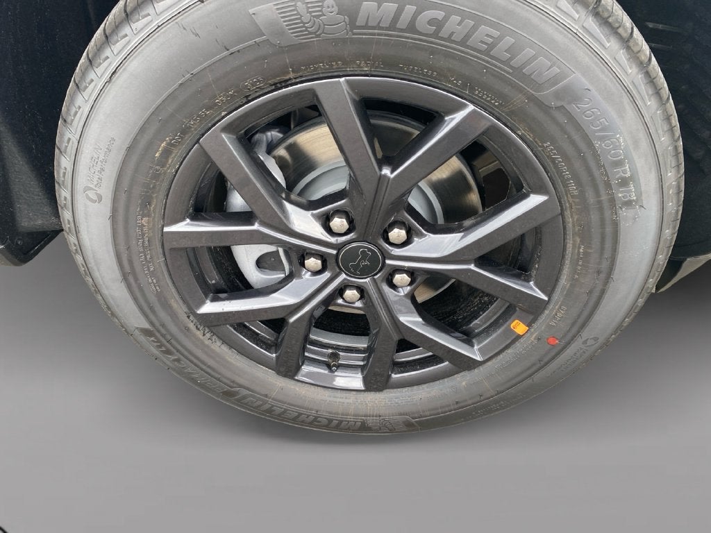 2027 Jeep Grand Cherokee Laredo Altitude