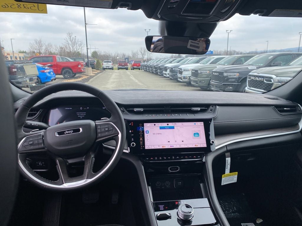 2026 Jeep Grand Cherokee GRAND CHEROKEE LAREDO ALTITUDE 4X4