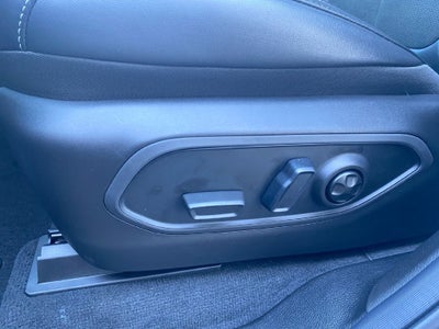 2027 Jeep Grand Cherokee Laredo Altitude