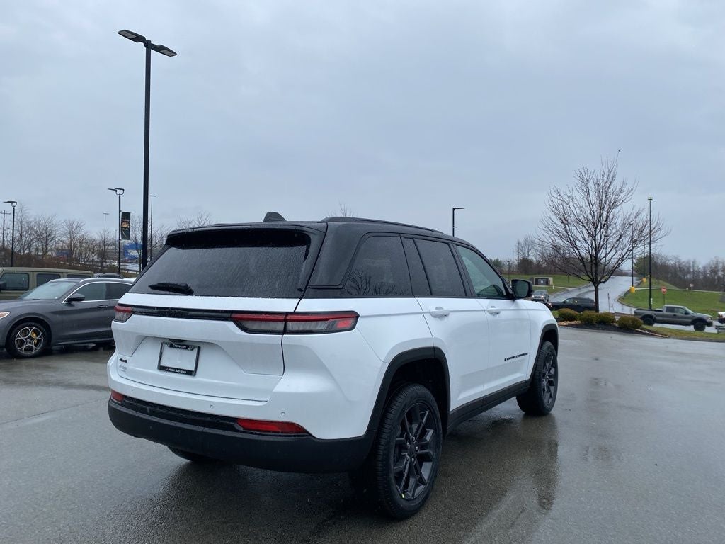 2025 Jeep Grand Cherokee GRAND CHEROKEE LIMITED 4X4