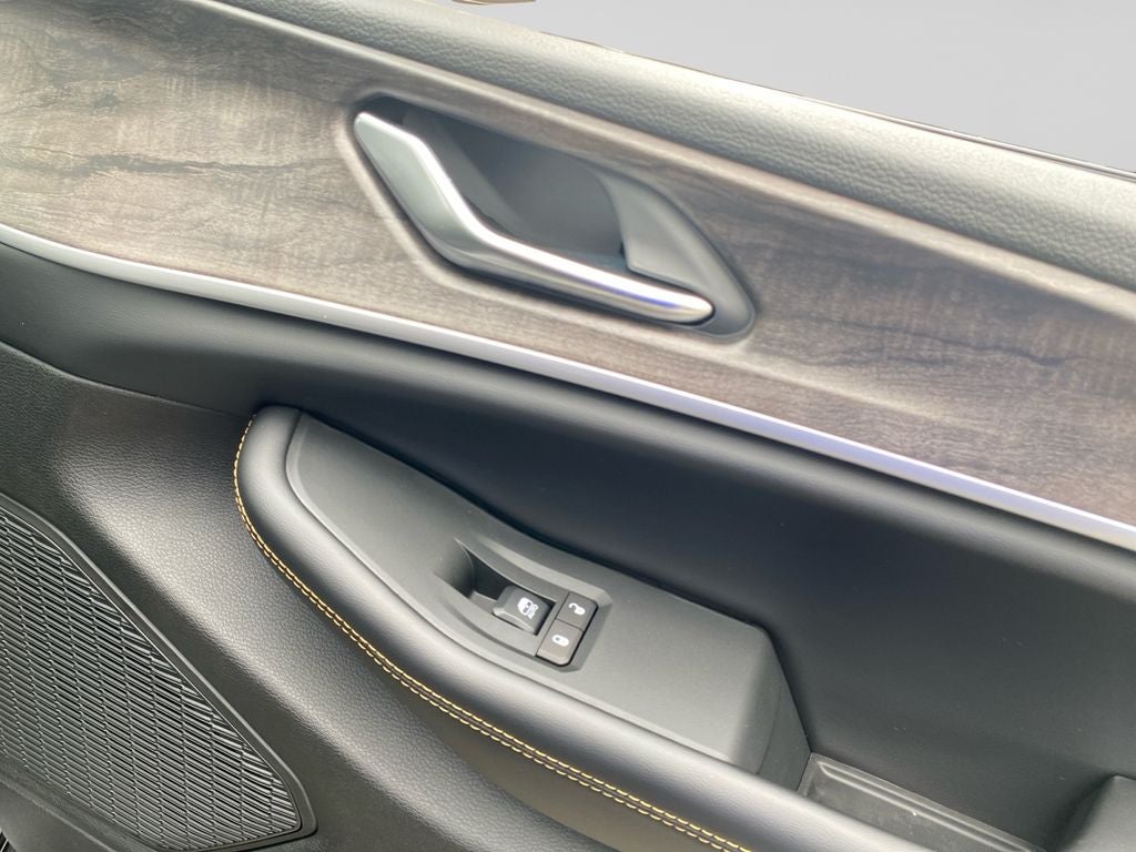 2026 Jeep Grand Cherokee 85th Anniversary Edition