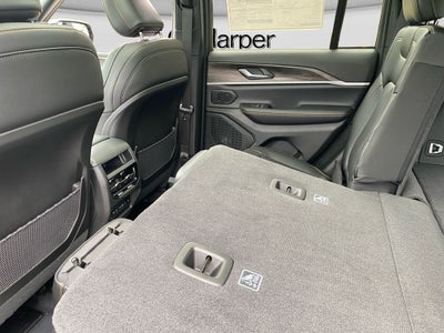2026 Jeep Grand Cherokee 85th Anniversary Edition