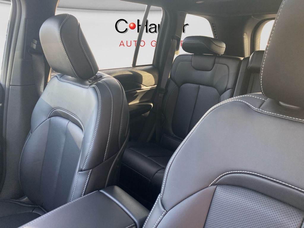 2027 Jeep Grand Cherokee Limited