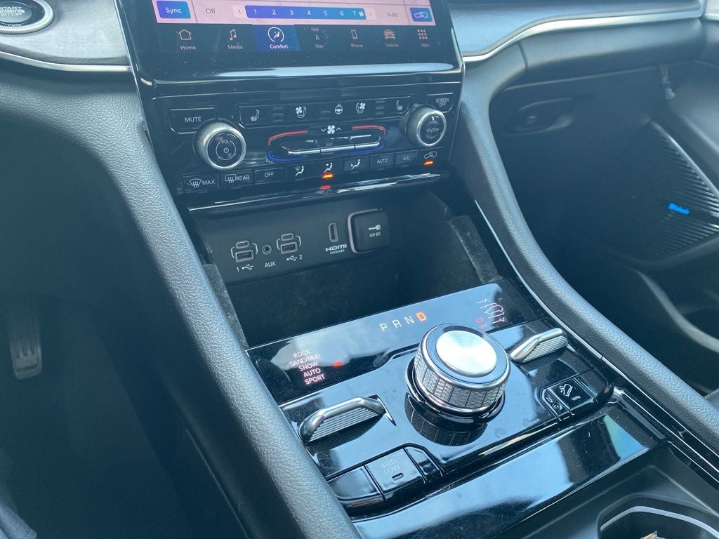 2022 Jeep Grand Cherokee Overland