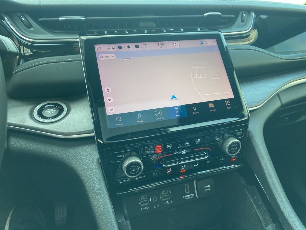 2022 Jeep Grand Cherokee Overland