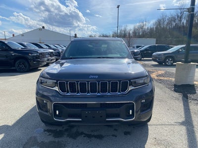 2022 Jeep Grand Cherokee Overland