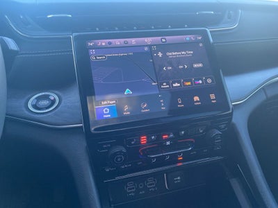 2023 Jeep Grand Cherokee Overland 4x4