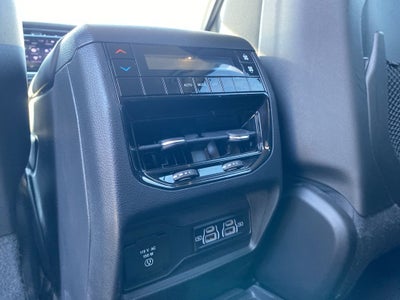 2022 Jeep Grand Cherokee L Laredo 4x4