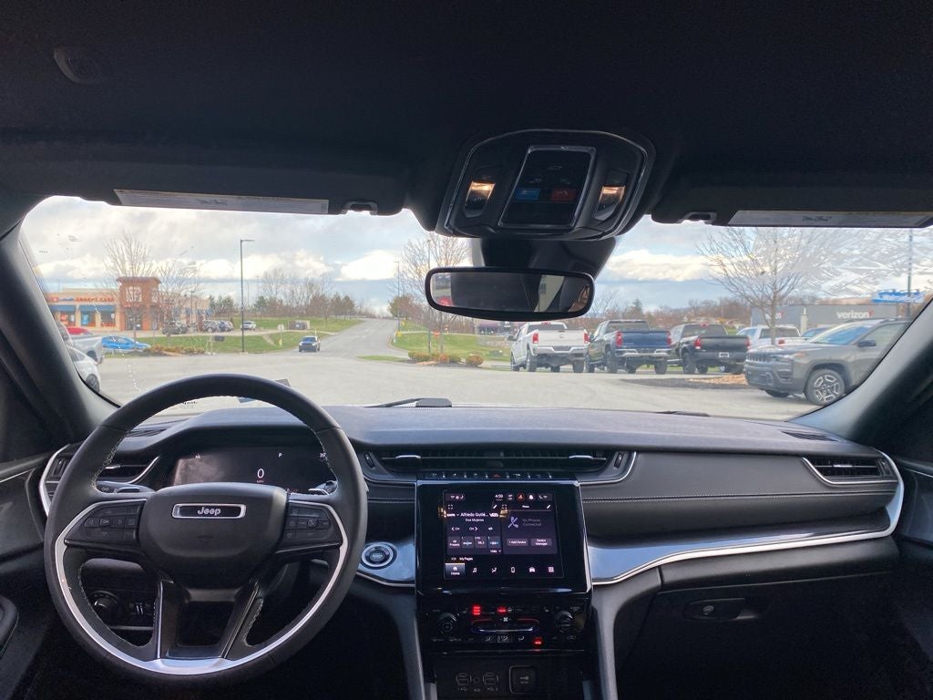 2023 Jeep Grand Cherokee L Altitude 4x4