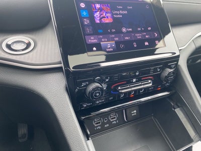 2026 Jeep Grand Cherokee L GRAND CHEROKEE L LAREDO X 4X4