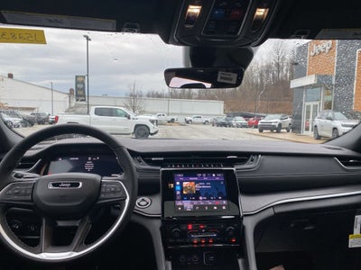 2026 Jeep Grand Cherokee L GRAND CHEROKEE L LAREDO X 4X4