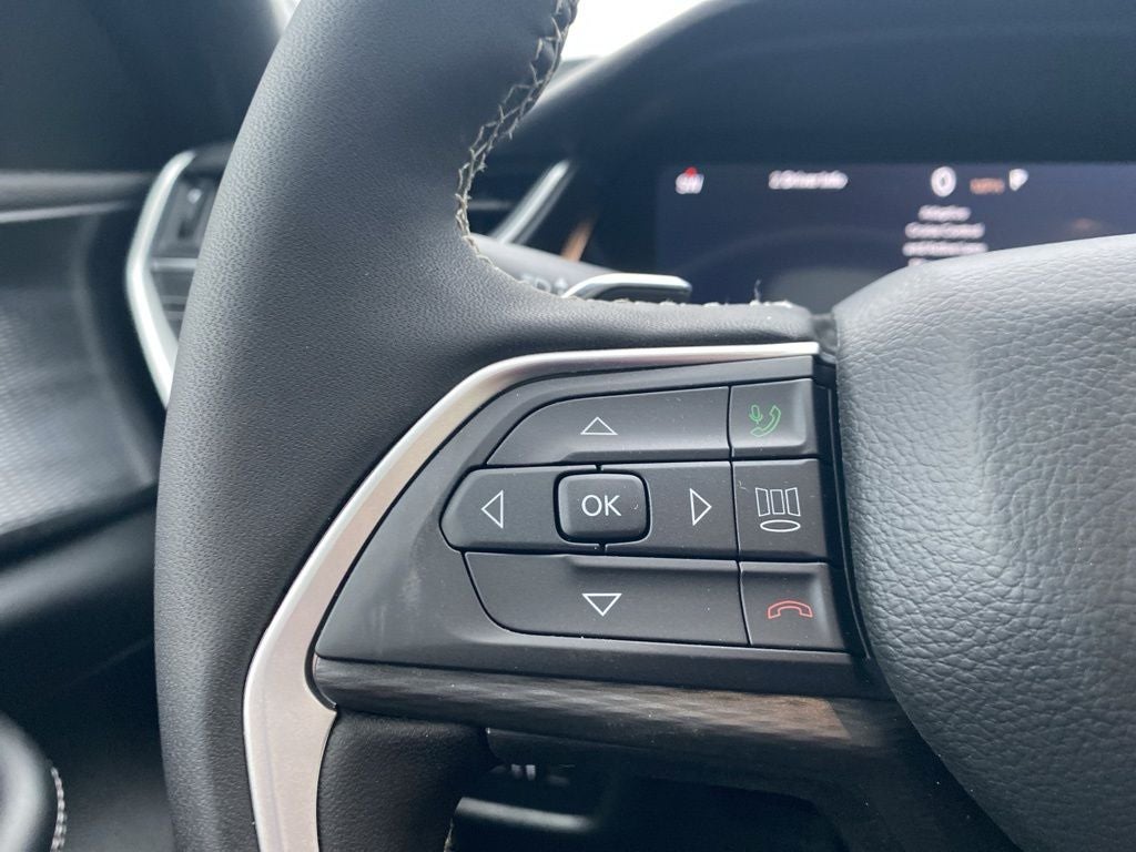 2026 Jeep Grand Cherokee L GRAND CHEROKEE L LAREDO X 4X4