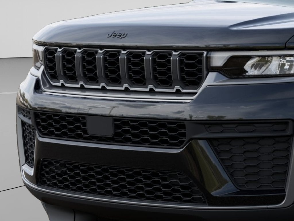 2027 Jeep Grand Cherokee L Laredo Altitude