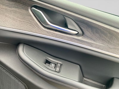 2027 Jeep Grand Cherokee L Laredo Altitude