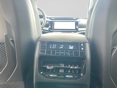 2027 Jeep Grand Cherokee L Laredo Altitude