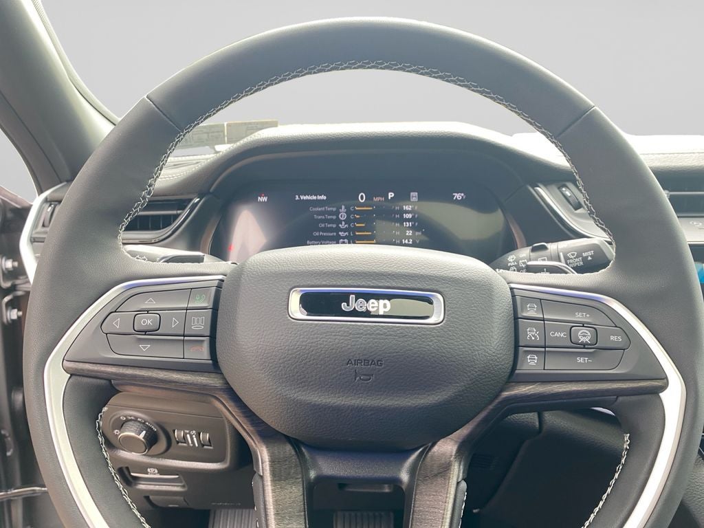 2027 Jeep Grand Cherokee L Laredo Altitude
