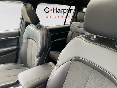 2027 Jeep Grand Cherokee L Laredo Altitude