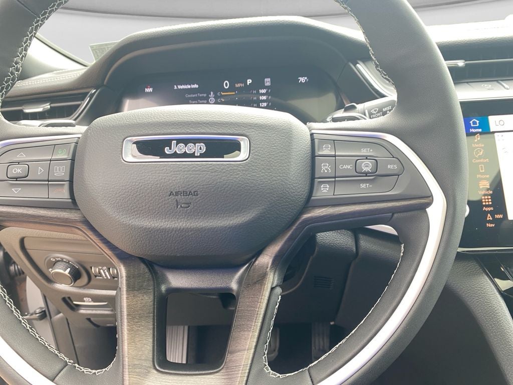 2027 Jeep Grand Cherokee L Laredo Altitude