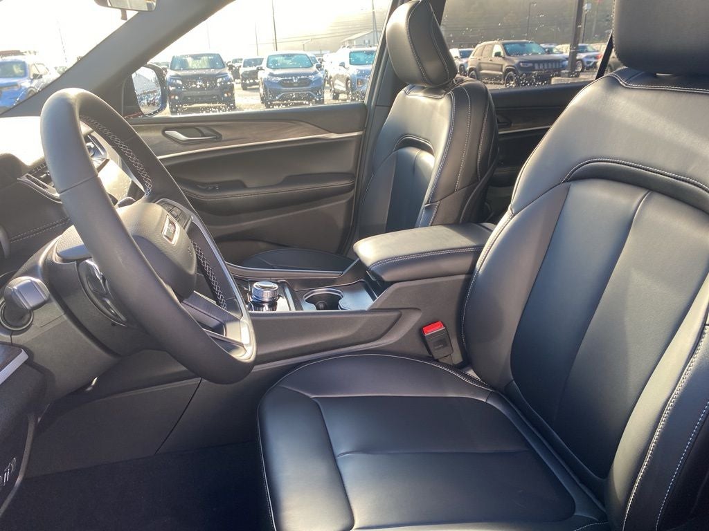 2025 Jeep Grand Cherokee L GRAND CHEROKEE L LIMITED 4X4