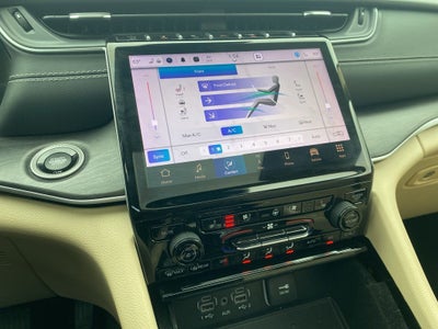 2022 Jeep Grand Cherokee L Limited 4x4