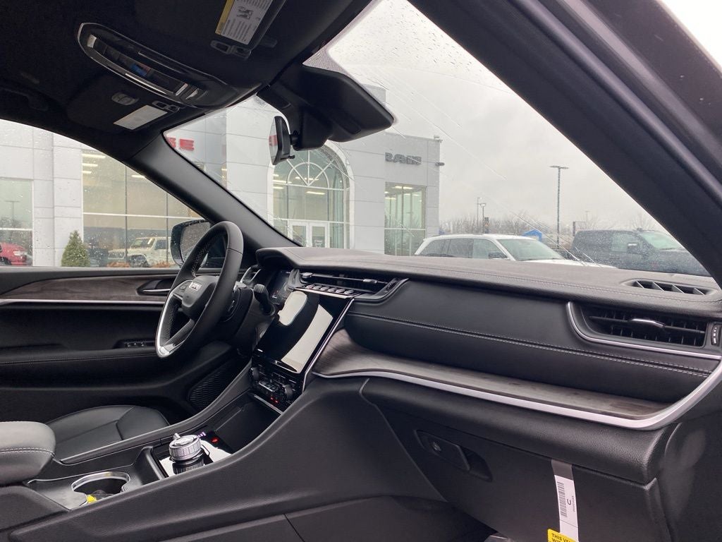 2025 Jeep Grand Cherokee L GRAND CHEROKEE L LIMITED 4X4