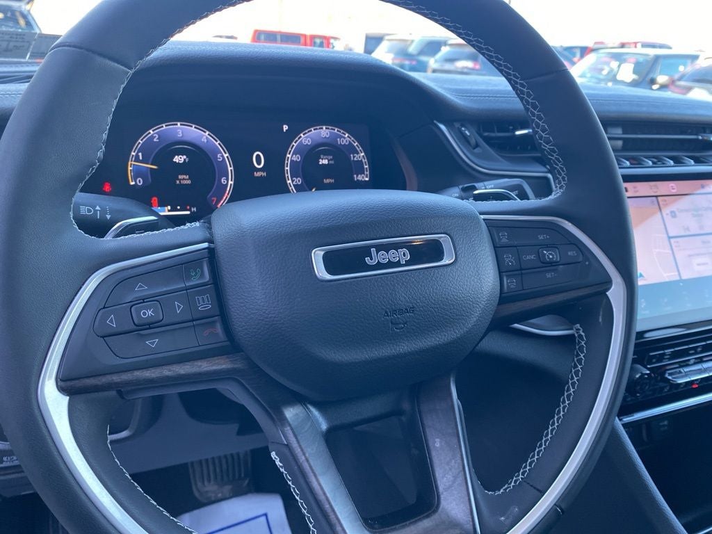 2023 Jeep Grand Cherokee L Limited 4x4