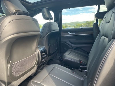 2025 Jeep Grand Cherokee L GRAND CHEROKEE L LIMITED 4X4