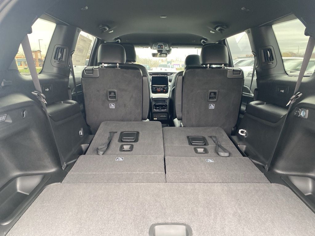 2025 Jeep Grand Cherokee L GRAND CHEROKEE L LIMITED 4X4