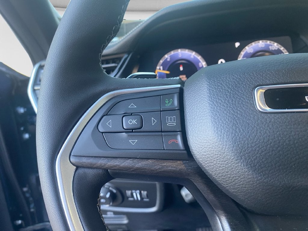 2027 Jeep Grand Cherokee L Limited
