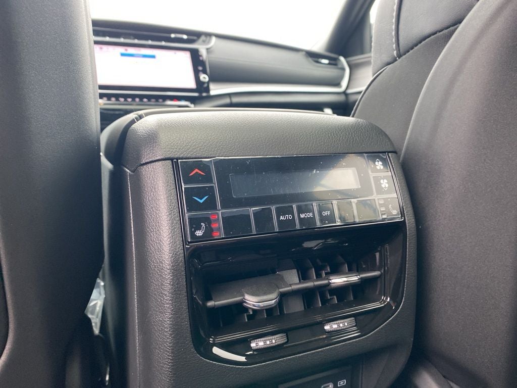 2026 Jeep Grand Cherokee L GRAND CHEROKEE L LIMITED RESERVE 4X4