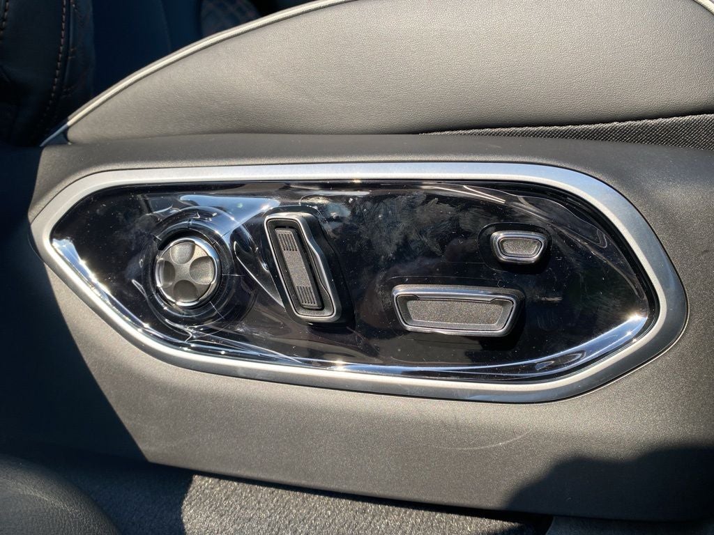 2025 Jeep Grand Cherokee L GRAND CHEROKEE L SUMMIT RESERVE 4X4