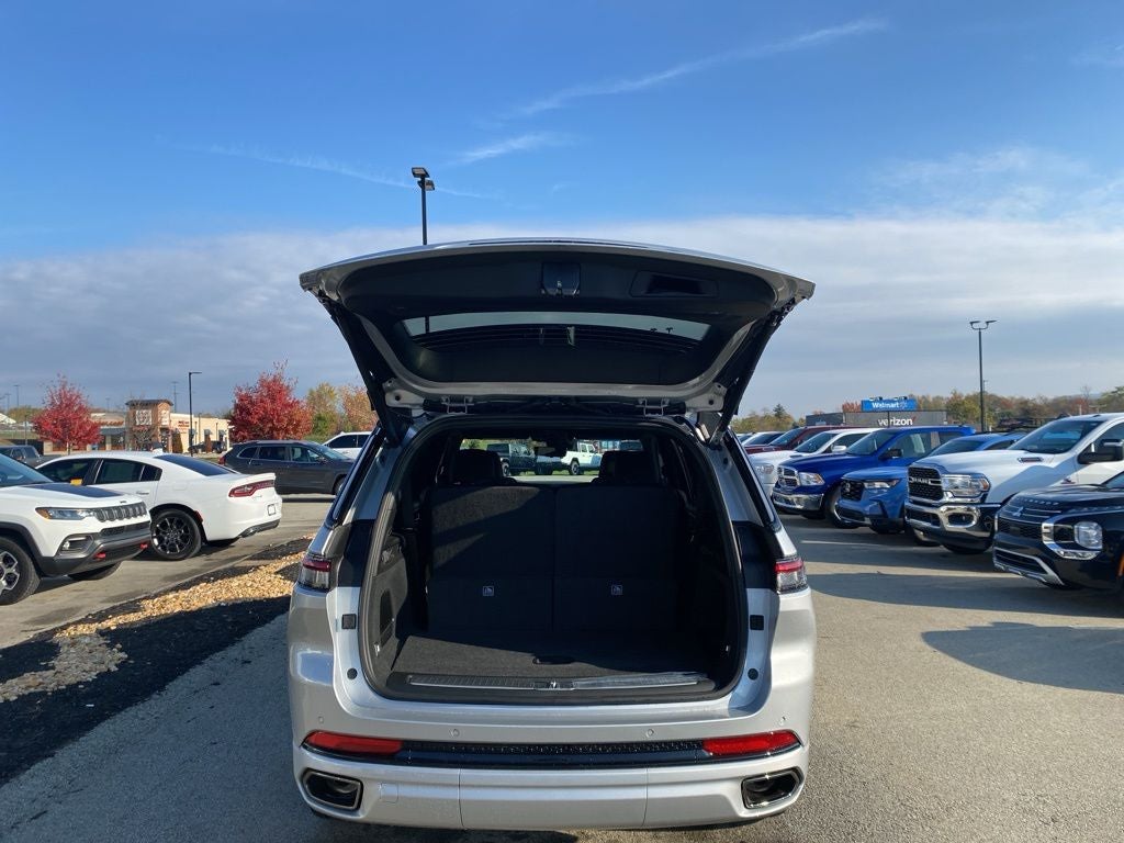 2025 Jeep Grand Cherokee L GRAND CHEROKEE L SUMMIT RESERVE 4X4