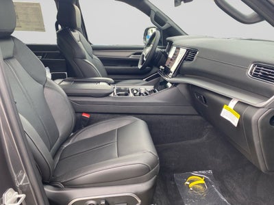 2026 Jeep Grand Wagoneer L 4x4