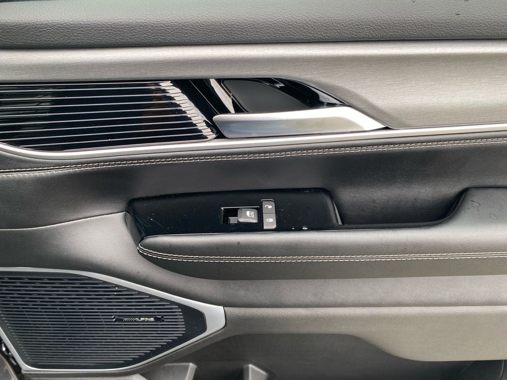 2026 Jeep Grand Wagoneer L 4x4
