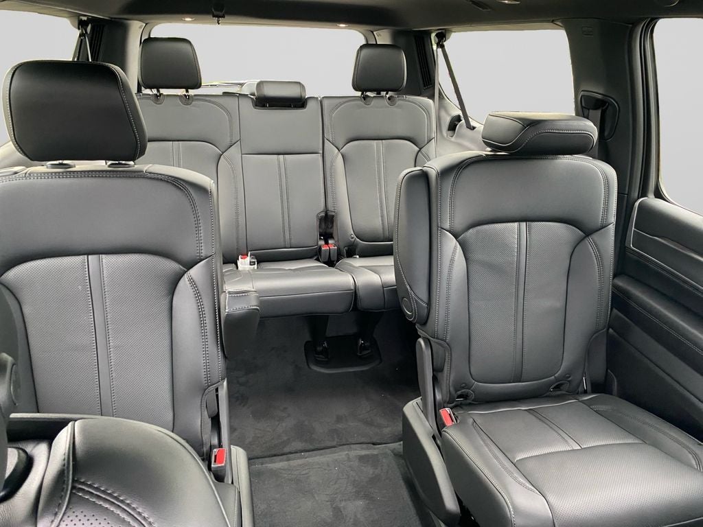 2026 Jeep Grand Wagoneer L 4x4