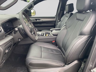 2026 Jeep Grand Wagoneer L 4x4