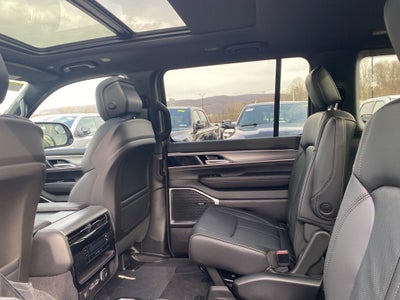 2026 Jeep Grand Wagoneer GRAND WAGONEER UPLAND 4X4