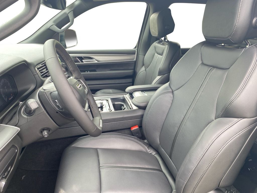 2026 Jeep Grand Wagoneer Limited Altitude