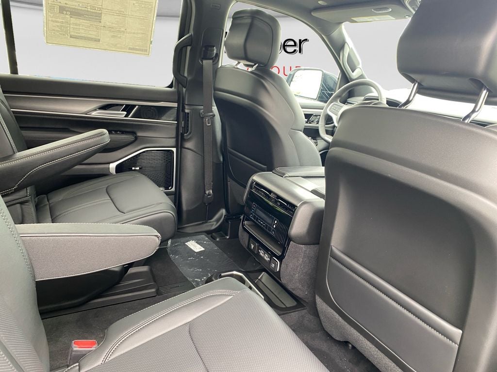 2026 Jeep Grand Wagoneer Limited Altitude