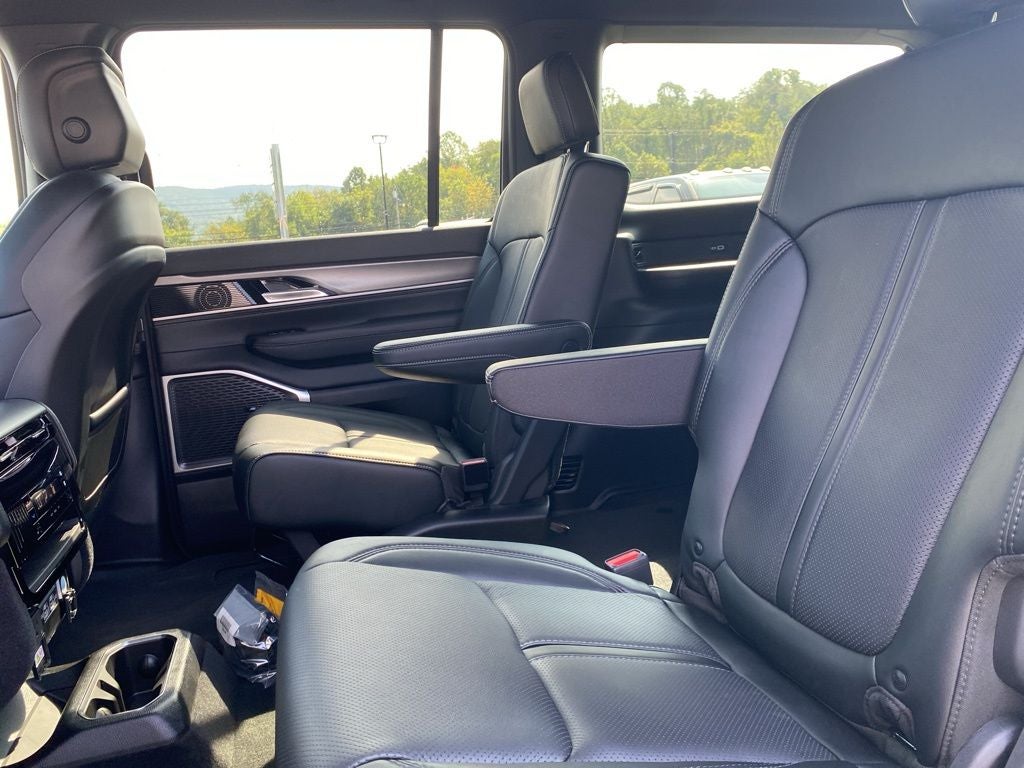 2025 Jeep Wagoneer WAGONEER CARBIDE 4X4