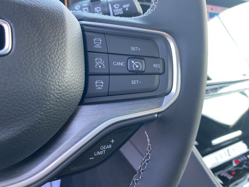 2025 Jeep Wagoneer WAGONEER CARBIDE 4X4