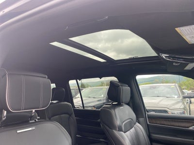 2022 Jeep Grand Wagoneer Series II