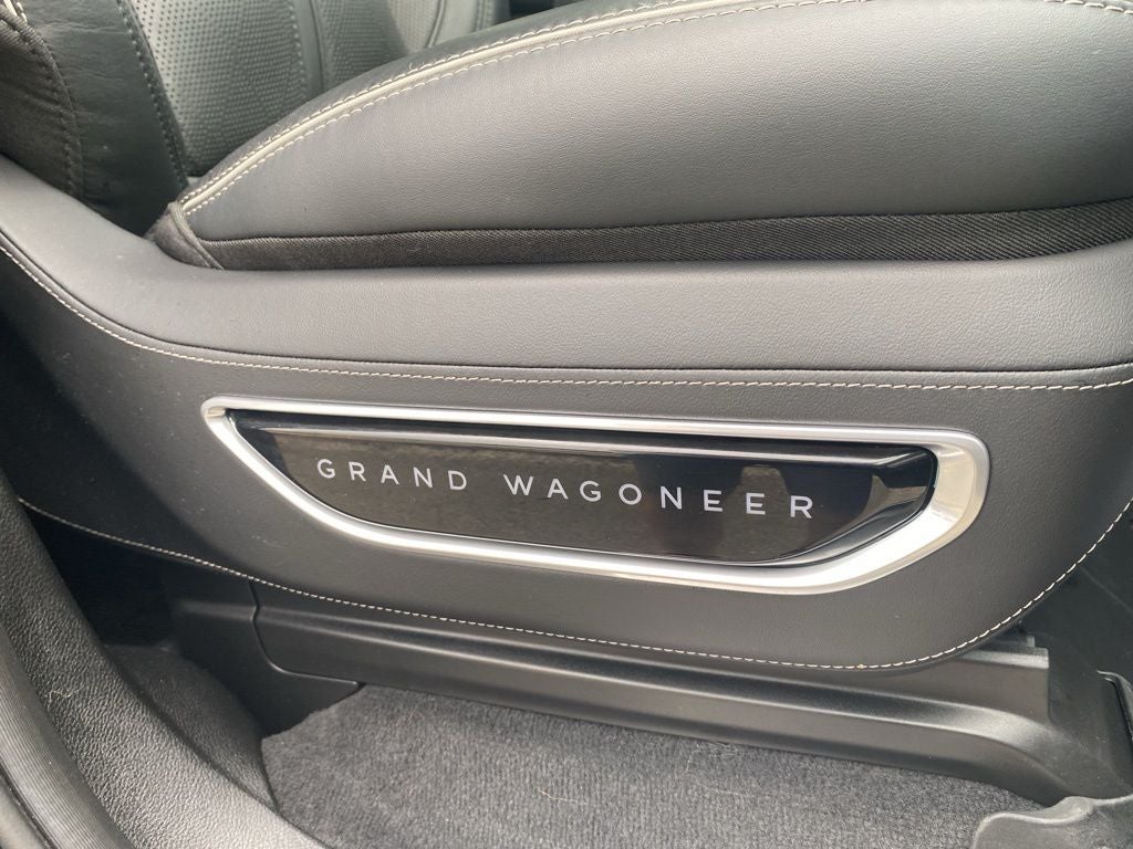 2022 Jeep Grand Wagoneer Series II