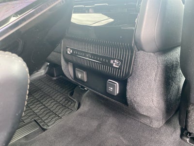 2022 Jeep Grand Wagoneer Series II