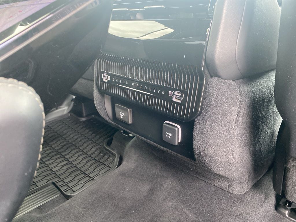 2022 Jeep Grand Wagoneer Series II