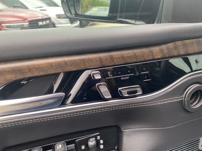 2022 Jeep Grand Wagoneer Series II