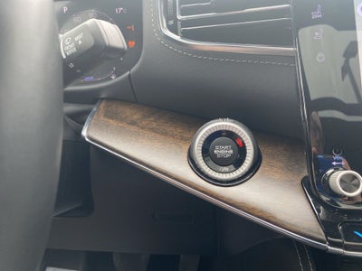 2022 Jeep Grand Wagoneer Series II