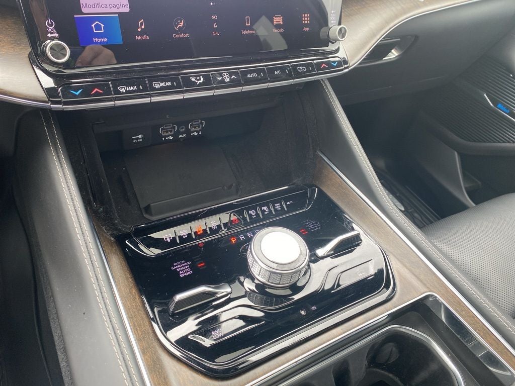 2022 Jeep Grand Wagoneer Series II